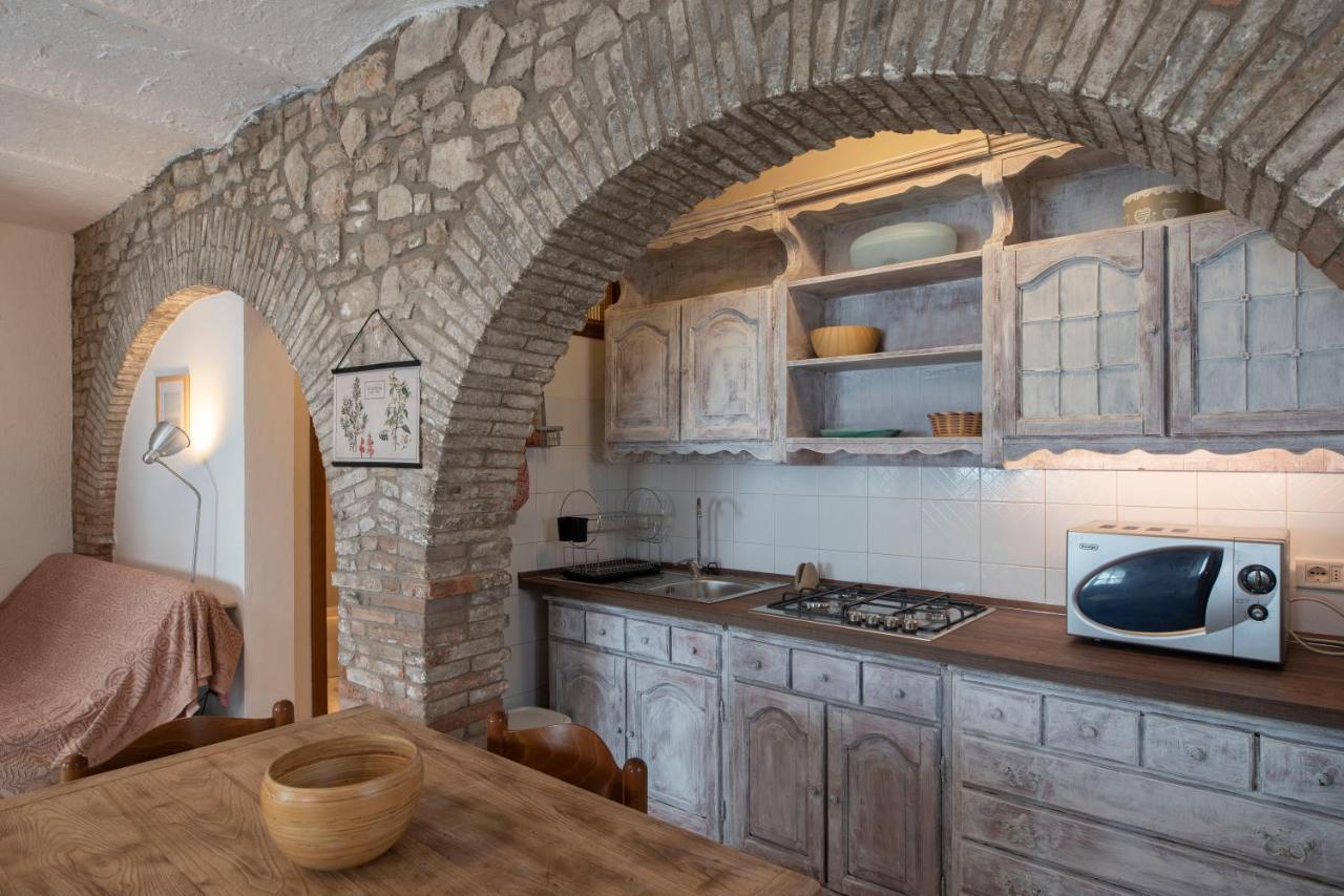 Appartamento Casa Nel Borgo Corciano Esterno foto